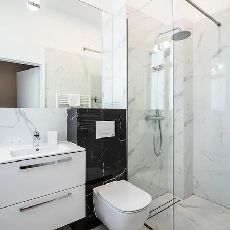 Apartos Wisus - Luxury Апартаменты