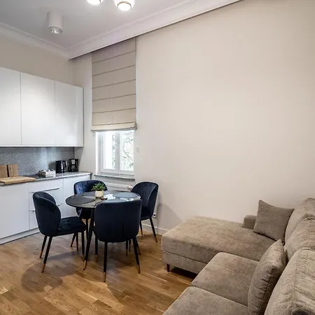 Apartment Apartos Wisus - Luxury *